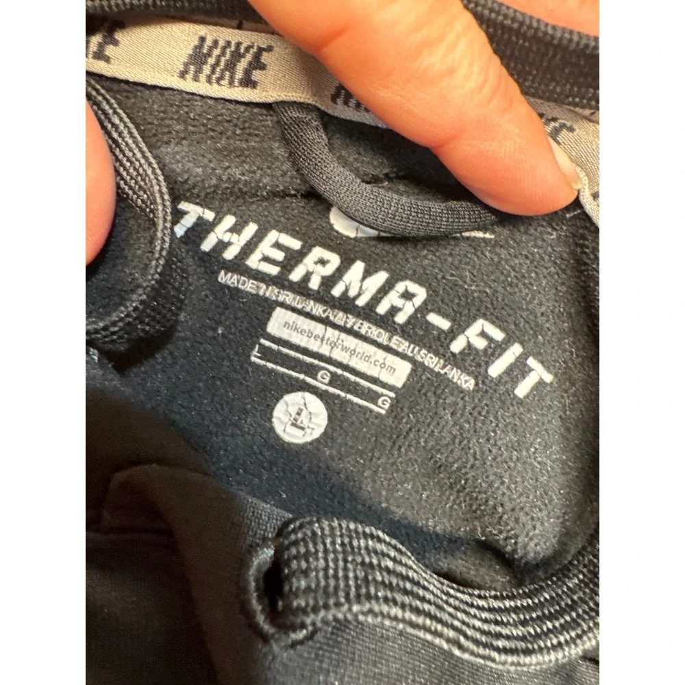 Nike Therma-FIT Mens Large Black Grey Swoosh Pullover Hoodie Sweatshirt 4P09